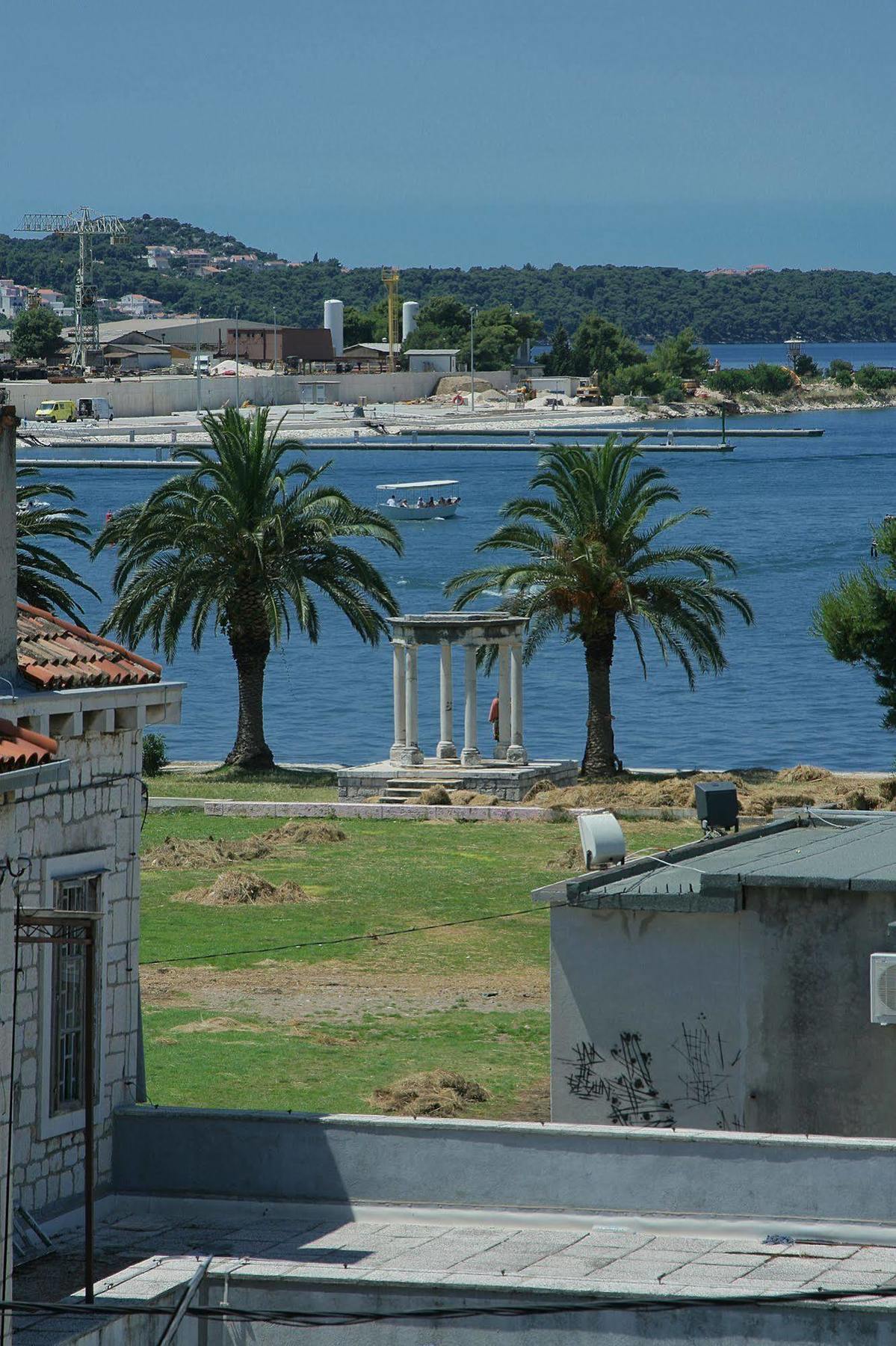 Hotel Trogir Exterior foto